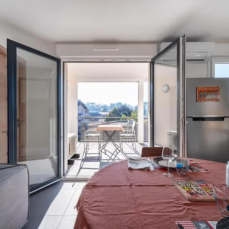 Appartamento Azalee - Parking Gratuit - Terrasse Couverte - Proche Transport - équipé *